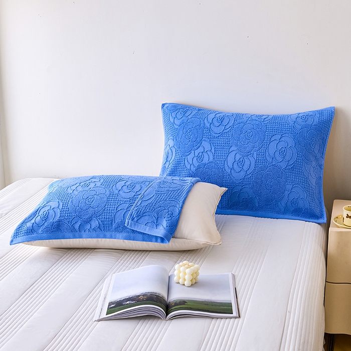 91家纺网 家纺一手货源 找家纺 悦然毛巾被 2025新款全棉纯棉老式枕巾毛圈款 玫瑰物语深蓝