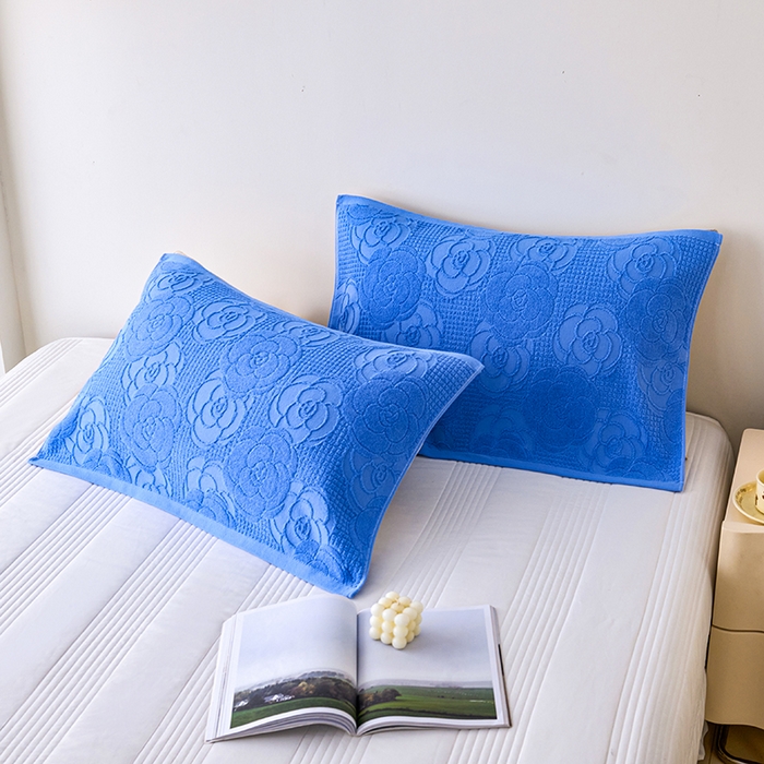 91家纺网 家纺一手货源 找家纺 悦然毛巾被 2025新款全棉纯棉老式枕巾毛圈款 玫瑰物语深蓝