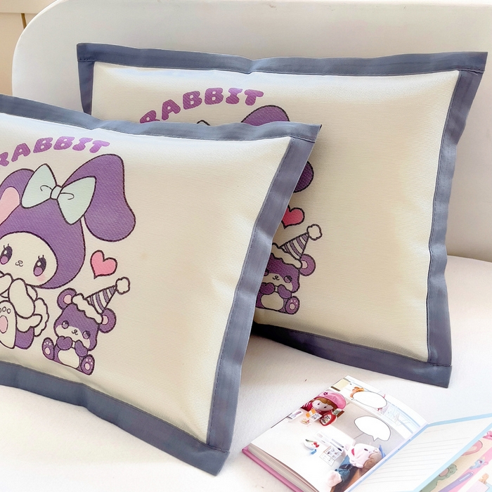 91家纺网 家纺一手货源 找家纺 梵赫 2025新款大版儿童冰丝枕套幼儿园枕套 爱心萌兔