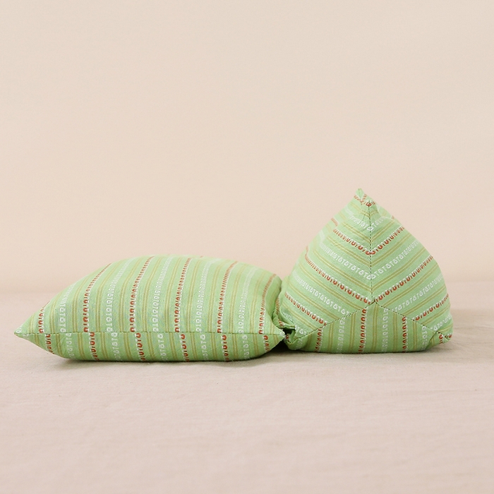 91家纺网 家纺一手货源 找家纺 （总）梦叶草 2025新款全棉水洗棉三角牵引组合荞麦枕 枕头护颈枕芯