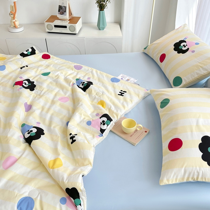 91家纺网 家纺一手货源 找家纺 柠馨 2025新款全棉纯棉印花夏被夏凉被空调被四件套 小丑煤球