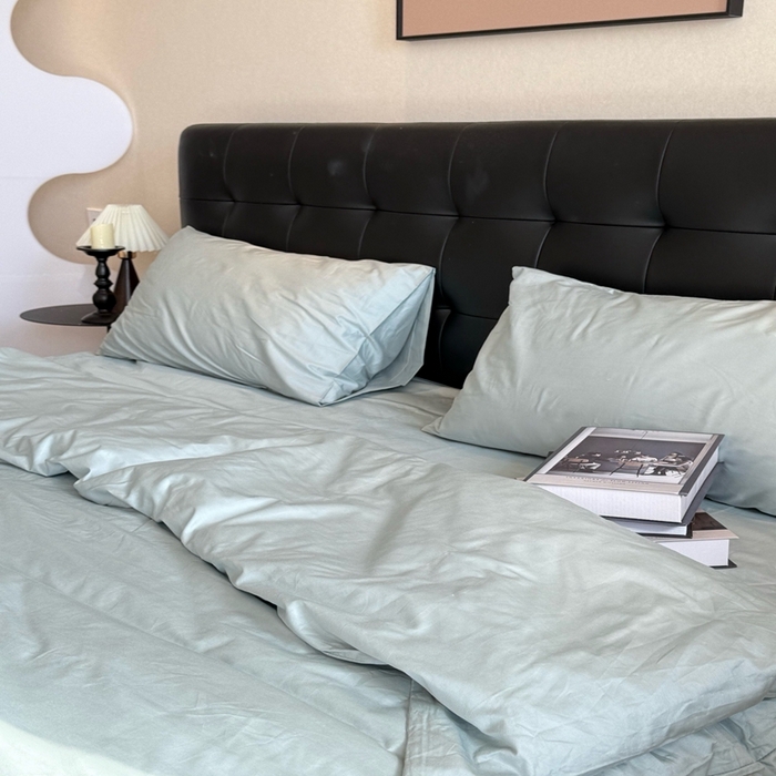 91家纺网 家纺一手货源 找家纺 芯氧 2025新款亚朵星球纯色全棉四件套 静湖蓝