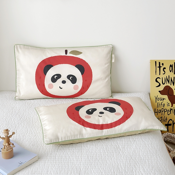 91家纺网 家纺一手货源 找家纺 荷马之梦 2025新款A类100支全棉贡缎双股加厚加柔儿童枕套-水果系列 小苹果