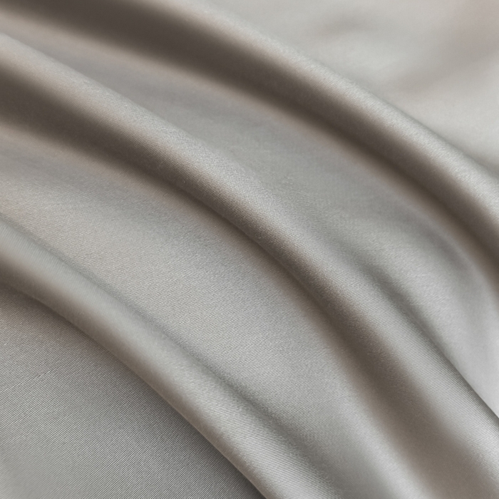 91家纺网 家纺一手货源 找家纺 帝王家纺 2025新款浮雕刺绣水洗天丝真丝夏被四件套冰丝三件套单夏被夏季直播 玉叶金枝—浅灰