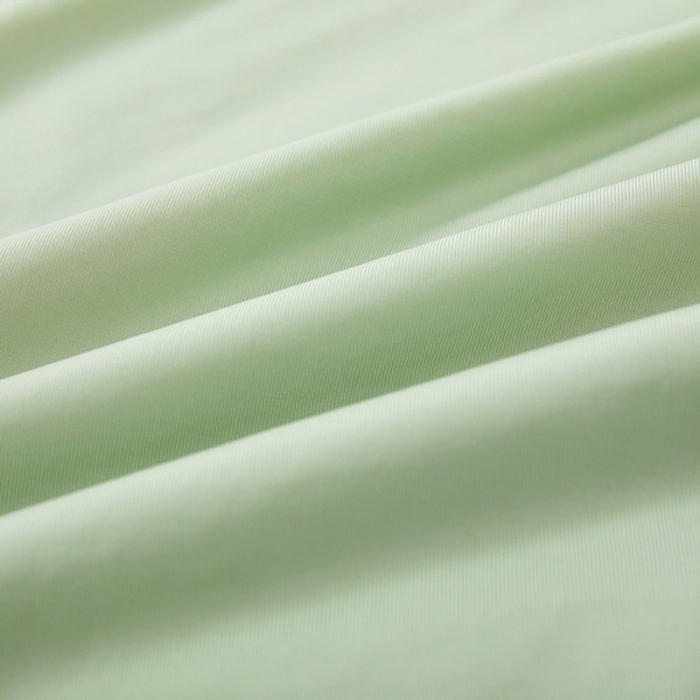 91家纺网 家纺一手货源 找家纺 仲旺居家纺 2025新款100%全锦纶凉感鸭凉感丝夏被冰淇淋夏被夏凉被 浅绿色