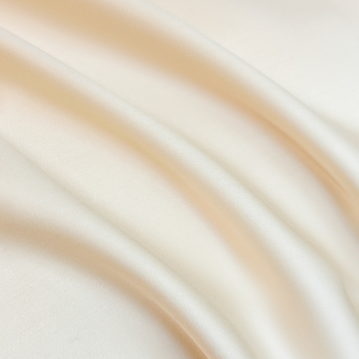 91家纺网 家纺一手货源 找家纺 帝王家纺 2025新款浮雕刺绣水洗天丝真丝夏被四件套冰丝三件套单夏被夏季直播 玉叶金枝—米白