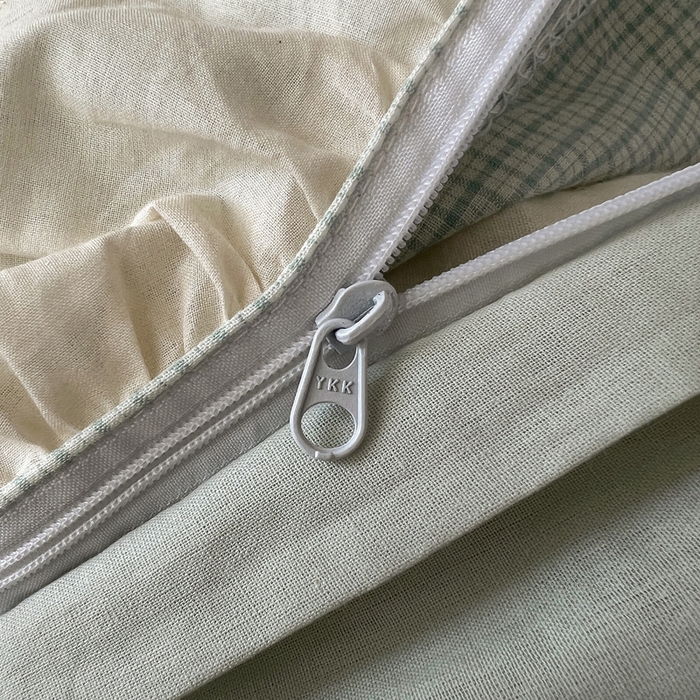 91家纺网 家纺一手货源 找家纺 六巷胡同 2025新款法式小清新全棉色织水洗棉花边款小格子四件套 花边纳卡绿格