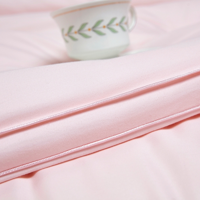 91家纺网 家纺一手货源 找家纺 仲旺居家纺 2025新款60s婚庆被绣花冬被全棉冬被立体边被子被芯四季被春秋被 粉色