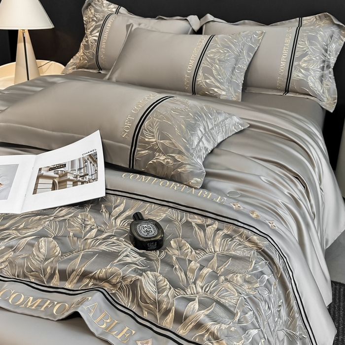91家纺网 家纺一手货源 找家纺 帝王家纺 2025新款浮雕刺绣水洗天丝真丝夏被四件套冰丝三件套单夏被夏季直播 玉叶金枝—浅灰