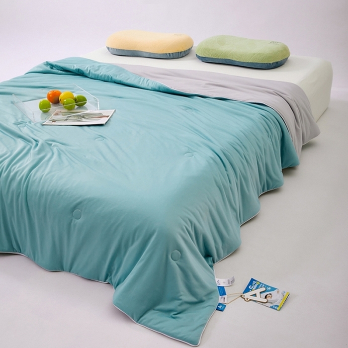 91家纺网 家纺一手货源 找家纺 仲旺居家纺 2025新款100%全锦纶凉感鸭凉感丝夏被冰淇淋夏被夏凉被 湖蓝