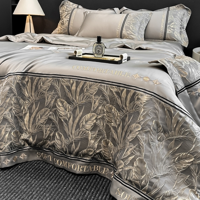 91家纺网 家纺一手货源 找家纺 帝王家纺 2025新款浮雕刺绣水洗天丝真丝夏被四件套冰丝三件套单夏被夏季直播 玉叶金枝—浅灰