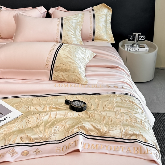 91家纺网 家纺一手货源 找家纺 帝王家纺 2025新款浮雕刺绣水洗天丝真丝夏被四件套冰丝三件套单夏被夏季直播 玉叶金枝—桃粉