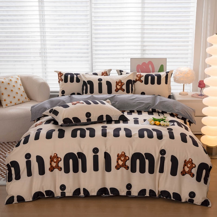 91家纺网 家纺一手货源 找家纺 贝兰仙奴 2025春夏新款全棉纯棉12868印花四件套 熊仔贝贝