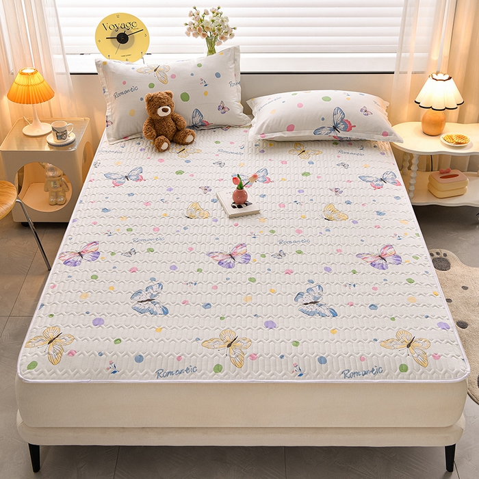 91家纺网 家纺一手货源 找家纺 床笠人家 2025新款全棉夹棉防水床垫 蝶舞