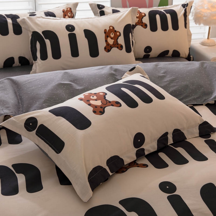 91家纺网 家纺一手货源 找家纺 贝兰仙奴 2025春夏新款全棉纯棉12868印花四件套 熊仔贝贝