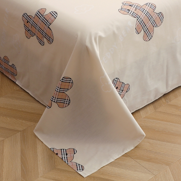 91家纺网 家纺一手货源 找家纺 贝兰仙奴 2025春夏新款全棉纯棉12868印花四件套 小熊宝莉米