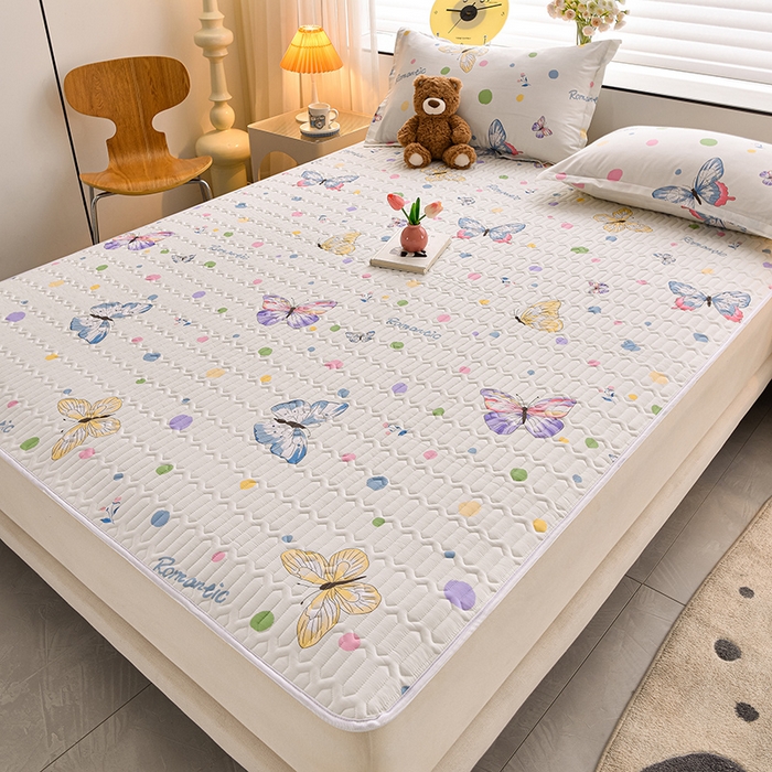 91家纺网 家纺一手货源 找家纺 床笠人家 2025新款全棉夹棉防水床垫 蝶舞