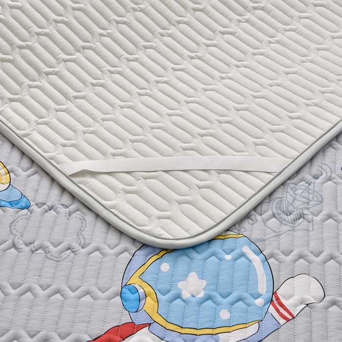 91家纺网 家纺一手货源 找家纺 床笠人家 2025新款全棉夹棉防水床垫 遨游太空