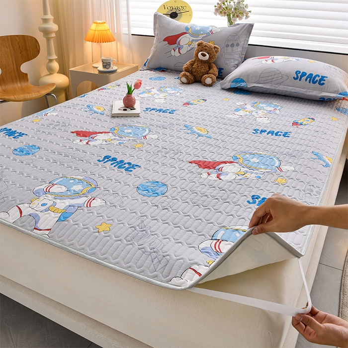 91家纺网 家纺一手货源 找家纺 床笠人家 2025新款全棉夹棉防水床垫 遨游太空