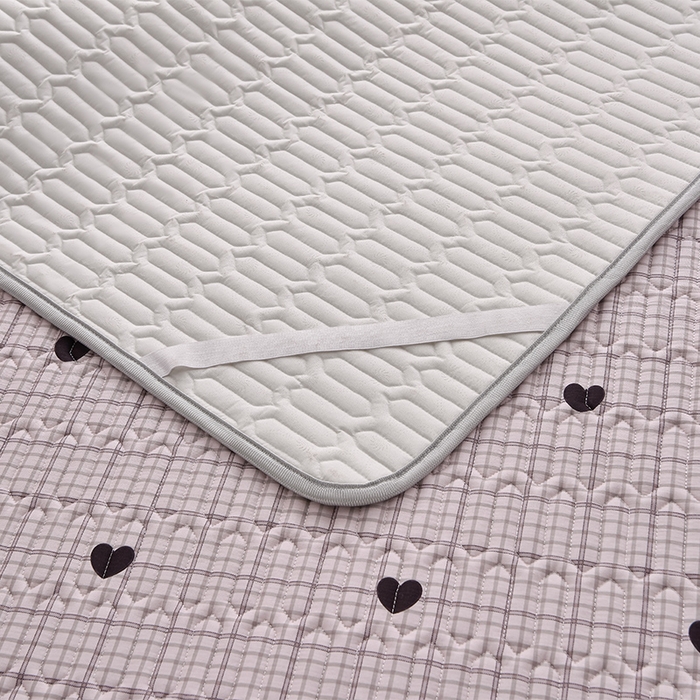 91家纺网 家纺一手货源 找家纺 床笠人家 2025新款全棉夹棉防水床垫 德芙