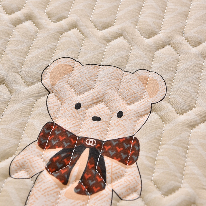 91家纺网 家纺一手货源 找家纺 床笠人家 2025新款全棉夹棉防水床垫 酷乐熊