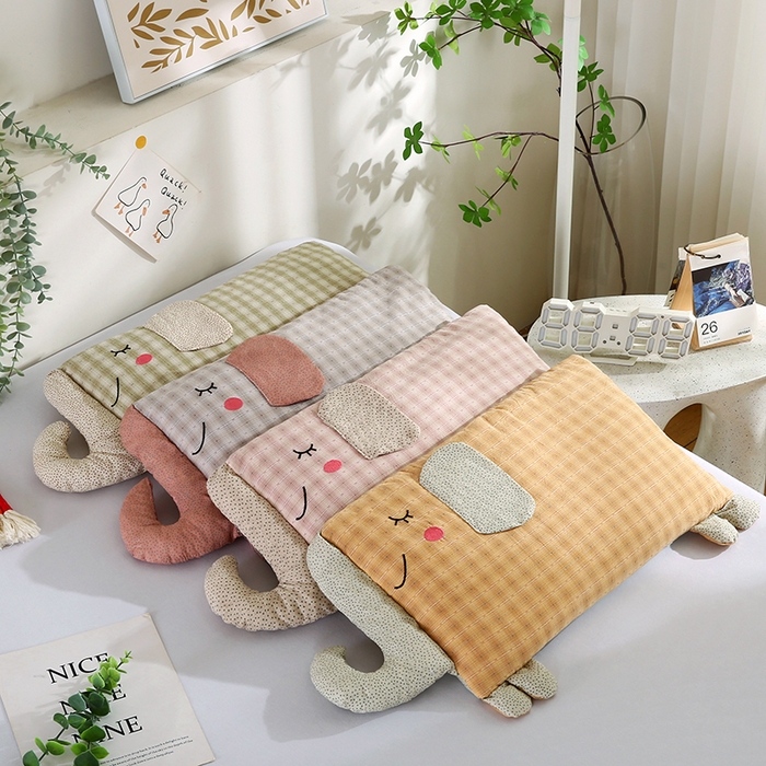 91家纺网 家纺一手货源 找家纺 蔻眠 幸运象-全棉卡通荞麦护颈枕芯儿童学生枕头 主图 35x60cm 苦荞壳