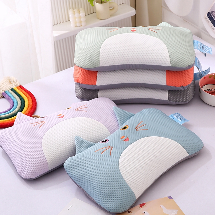 91家纺网 家纺一手货源 找家纺 （总）蔻眠 小猫咪-夏季凉感丝卡通荞麦枕头儿童学生防出汗枕芯