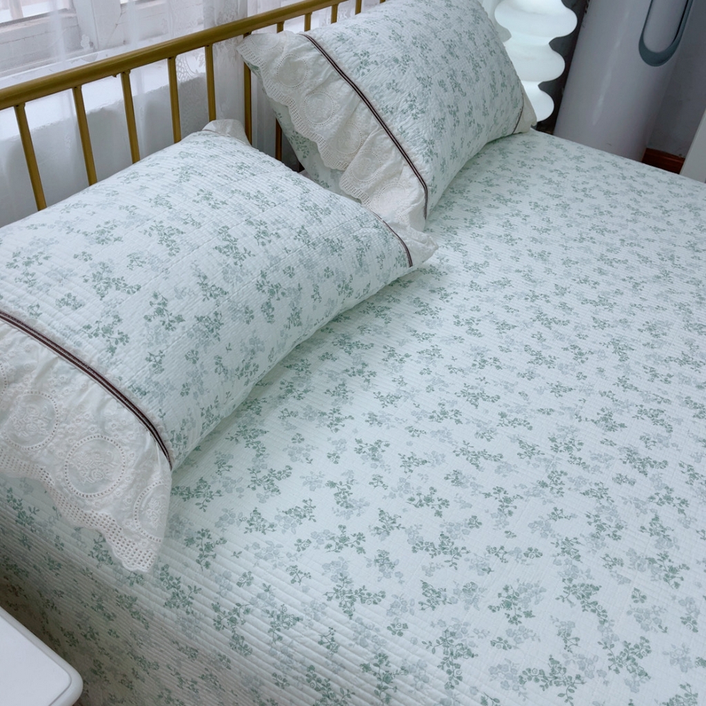 91家纺网 家纺一手货源 找家纺 暖居 2025新款法式13370高密小碎花40支全棉纯棉床盖四件套 春风里绿