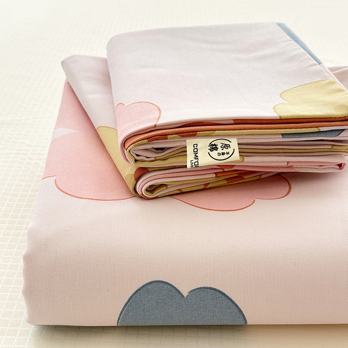 91家纺网 家纺一手货源 找家纺 家贝爱2025原棉印花老粗布床单凉席三件套 富贵凝香