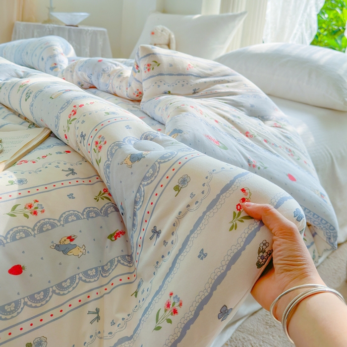 91家纺网 家纺一手货源 找家纺  提供买家秀爆款花型不断货A类母婴级宝宝被针织棉夏被空调被春秋被冬被大豆被被子被芯 童话小兔【A类针织棉面料母婴可用】