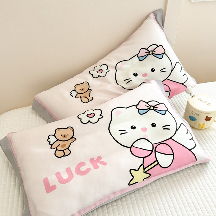 91家纺网 家纺一手货源 找家纺 慕尚2025儿童大版天丝枕套 可爱猫粉