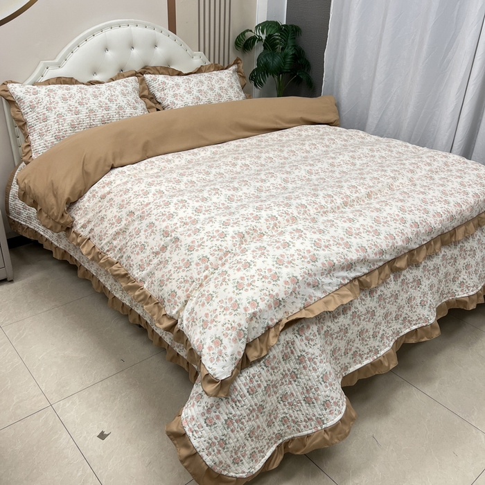 91家纺网 家纺一手货源 找家纺 寝居阁 2025新款床盖四件套 巴黎恋人