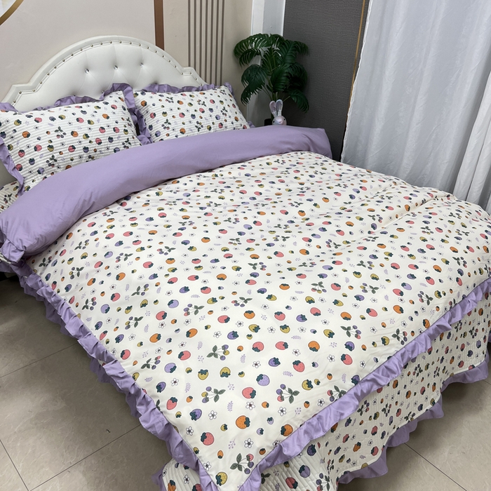 91家纺网 家纺一手货源 找家纺 寝居阁 2025新款床盖四件套 草莓之恋