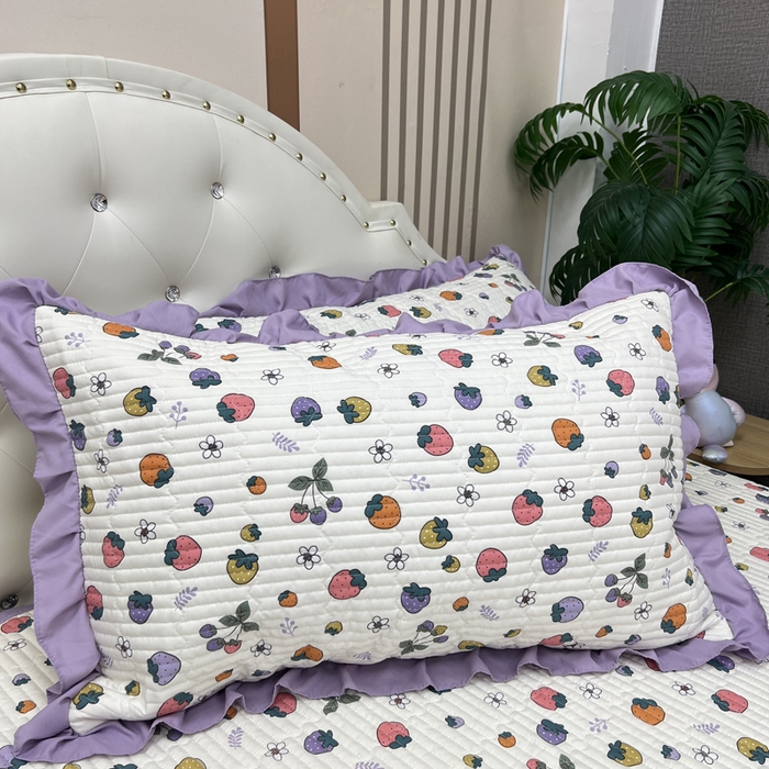 91家纺网 家纺一手货源 找家纺 寝居阁 2025新款床盖四件套 草莓之恋