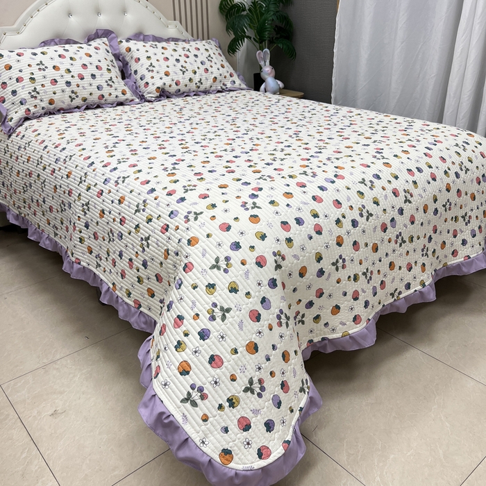 91家纺网 家纺一手货源 找家纺 寝居阁 2025新款床盖四件套 草莓之恋