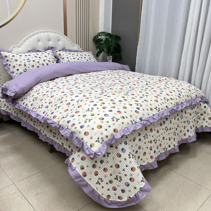 91家纺网 家纺一手货源 找家纺 寝居阁 2025新款床盖四件套 草莓之恋