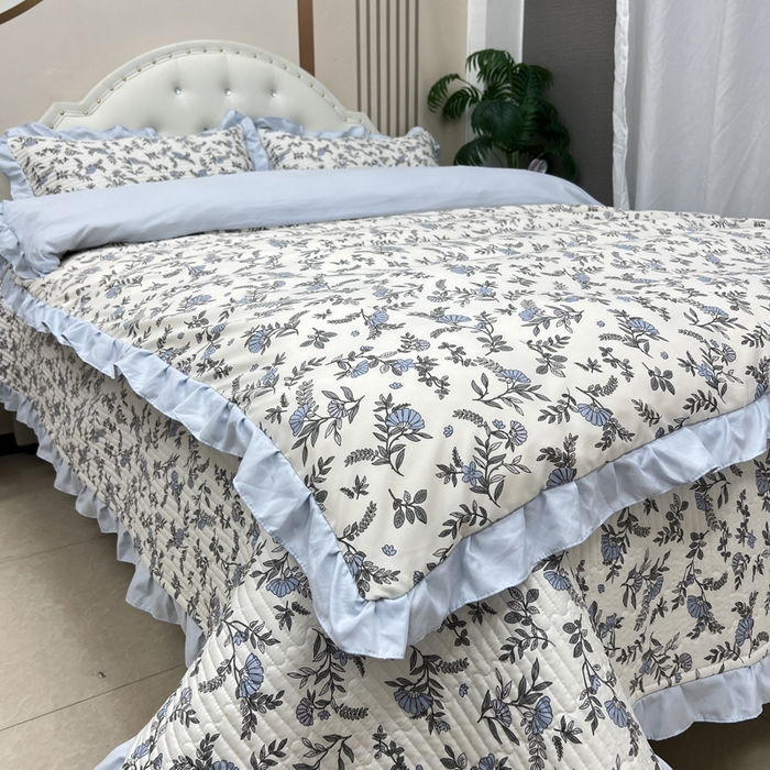 91家纺网 家纺一手货源 找家纺 寝居阁 2025新款床盖四件套 蓝调花艺