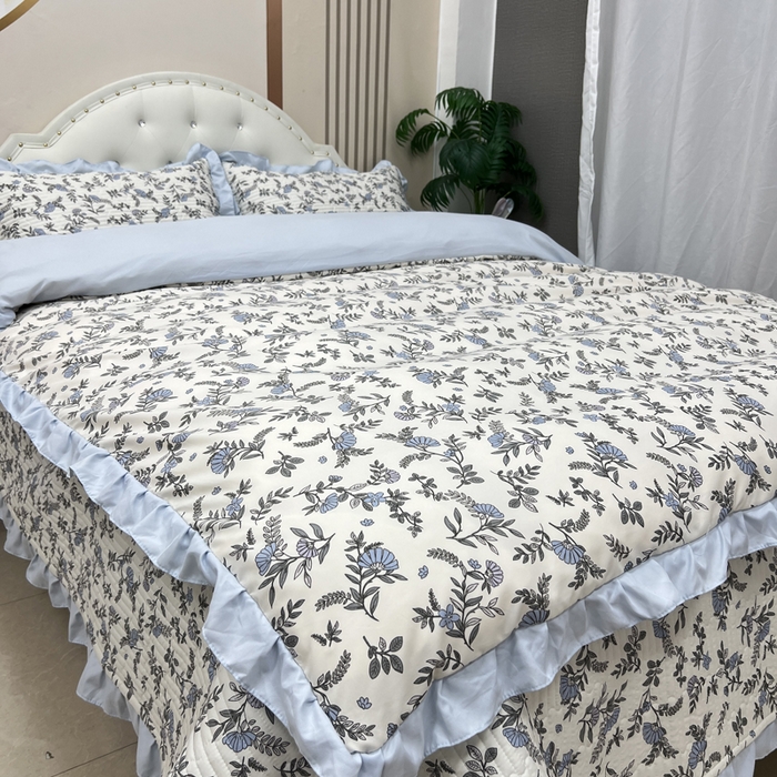 91家纺网 家纺一手货源 找家纺 寝居阁 2025新款床盖四件套 蓝调花艺