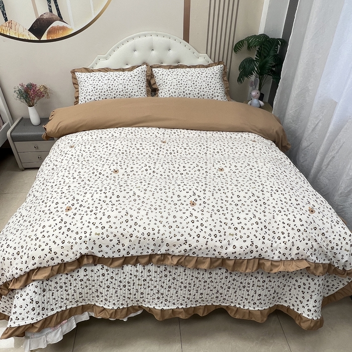 91家纺网 家纺一手货源 找家纺 寝居阁 2025新款床盖四件套 摩登豹纹