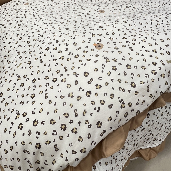 91家纺网 家纺一手货源 找家纺 寝居阁 2025新款床盖四件套 摩登豹纹