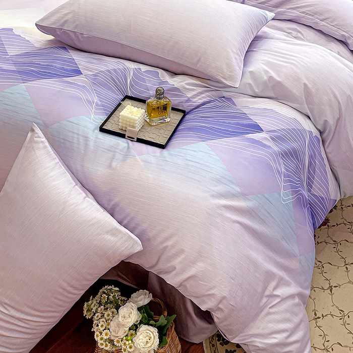 91家纺网 家纺一手货源 找家纺 耀悦家纺 2025年60支纯棉印花四件套长绒棉被套床单 紫墨丹青