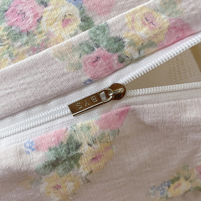 91家纺网 家纺一手货源 找家纺 水木坊 2025新款云感针织双层纱三件套四件套 奶油味的暗恋