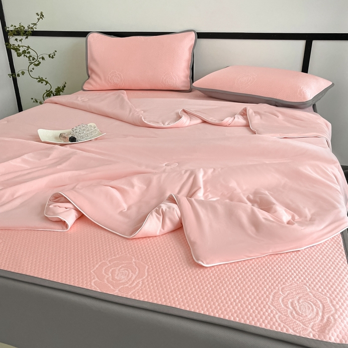 91家纺网 家纺一手货源 找家纺 欧邦2025新款提花冰豆豆床笠款夏被四件套-牡丹系列 牡丹-粉玉