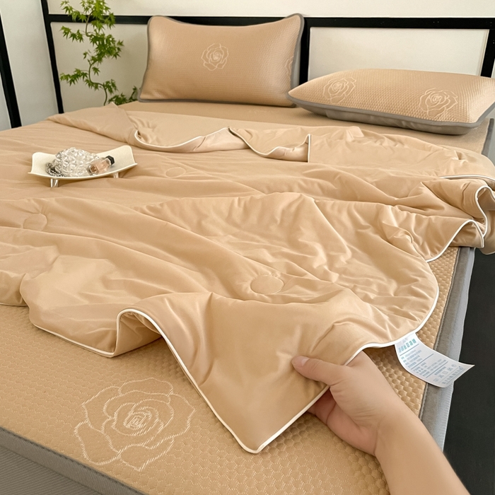 91家纺网 家纺一手货源 找家纺 欧邦2025新款提花冰豆豆床笠款夏被四件套-牡丹系列 牡丹-摩卡咖