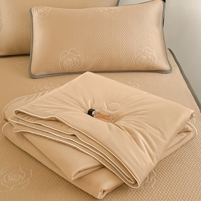 91家纺网 家纺一手货源 找家纺 欧邦2025新款提花冰豆豆床笠款夏被四件套-牡丹系列 牡丹-摩卡咖