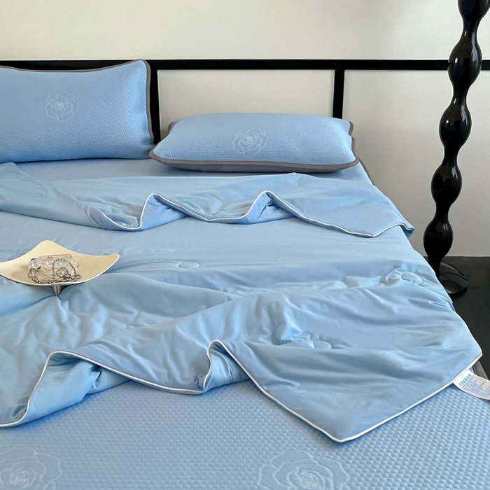 91家纺网 家纺一手货源 找家纺 欧邦2025新款提花冰豆豆床笠款夏被四件套-牡丹系列 牡丹-清雅蓝