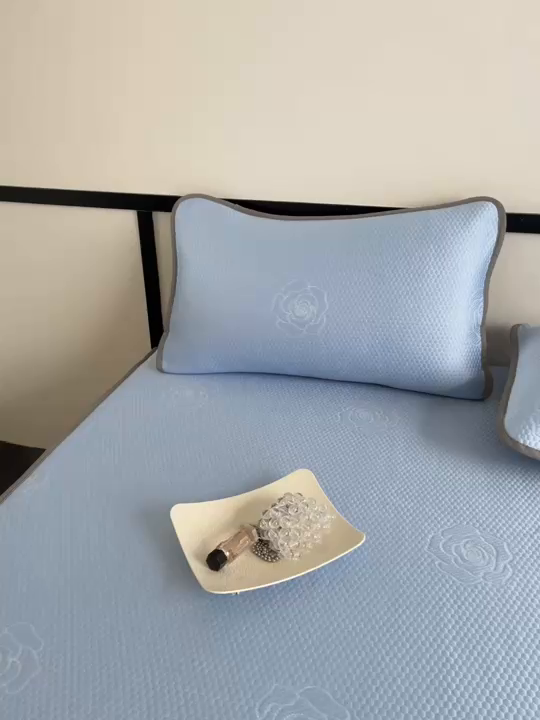 91家纺网 家纺一手货源 找家纺 欧邦2025新款提花冰豆豆床笠款夏被四件套-牡丹系列 牡丹-蓝灰