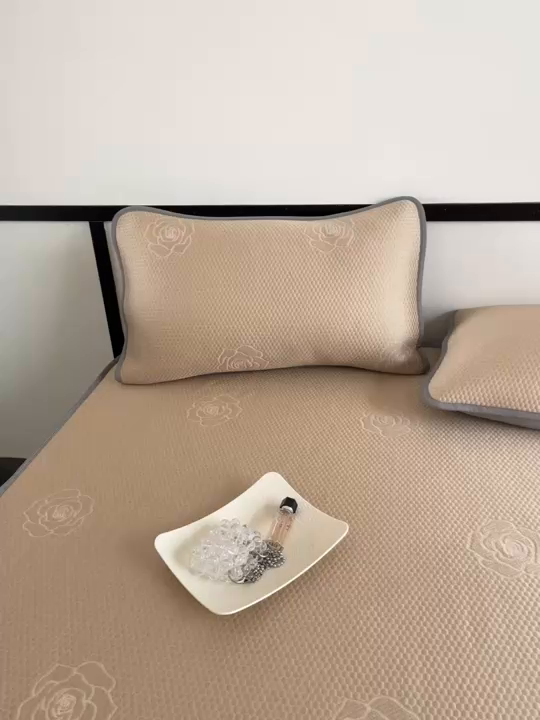 91家纺网 家纺一手货源 找家纺 欧邦2025新款提花冰豆豆床笠款夏被四件套-牡丹系列 牡丹-摩卡咖