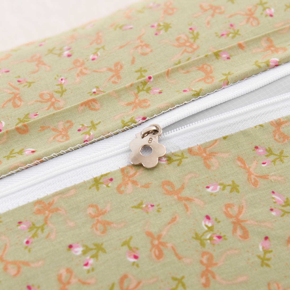 91家纺网 家纺一手货源 找家纺 （总）2025新款卡通大脸猫-皮卡熊-枕芯全棉荞麦枕印花枕头学生护颈枕儿童枕头