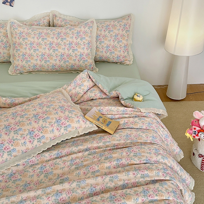 91家纺网 家纺一手货源 找家纺 斯卡诺家纺 2025新款纯棉花边双层纱夏被四件套水洗棉夏被四件套